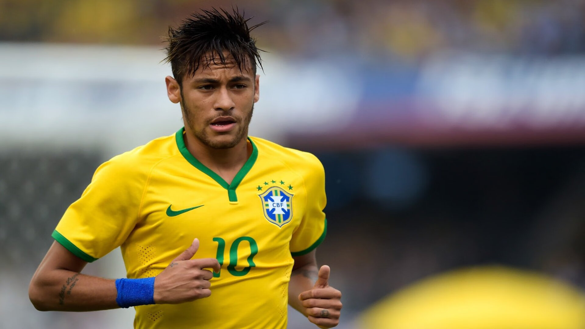 世界杯：咖啡店推出“世界杯熬夜套餐” 咖啡销量同比上升40%